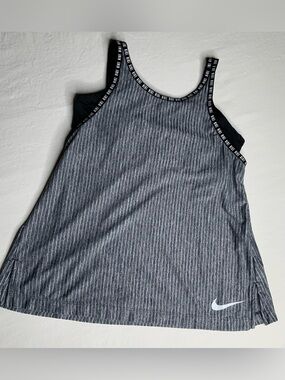 Nike Dri-FIT Girls 2-in-1 Training Tank Top Large 10/12